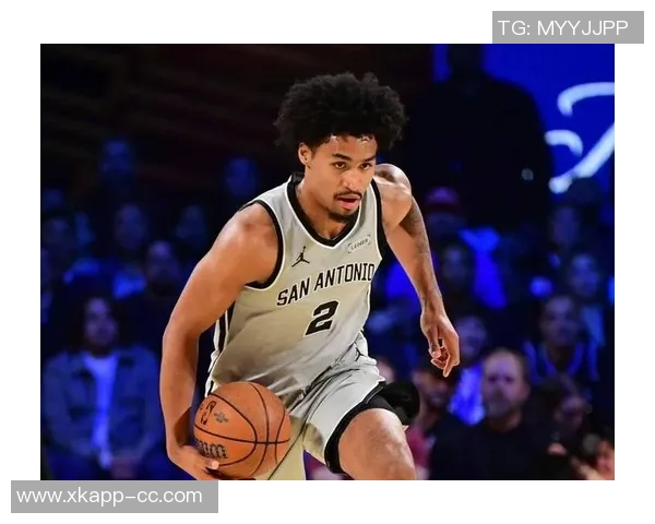 马刺队12月战绩辉煌以11胜3负荣膺NBA最佳表现