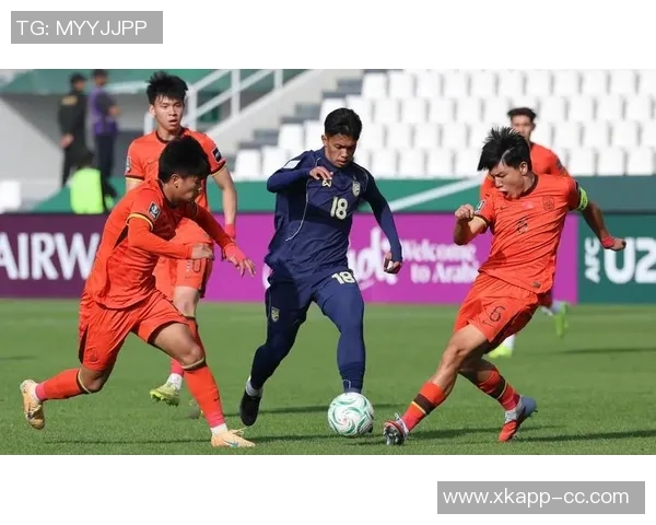 老大哥蒋光太晒点球制胜瞬间为U23男足加油打气展现团结精神