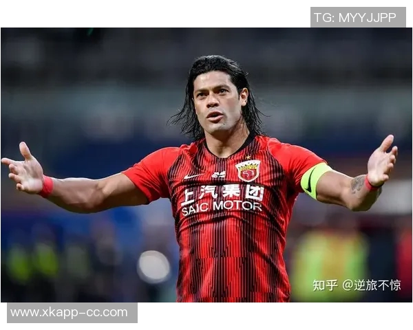 胡尔克与奥斯卡共同祝福海港20岁生日期待未来重聚再创辉煌